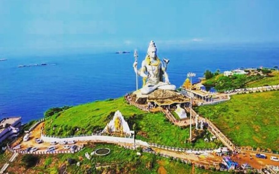 Murudeshwar Statue Park Landscape Image
